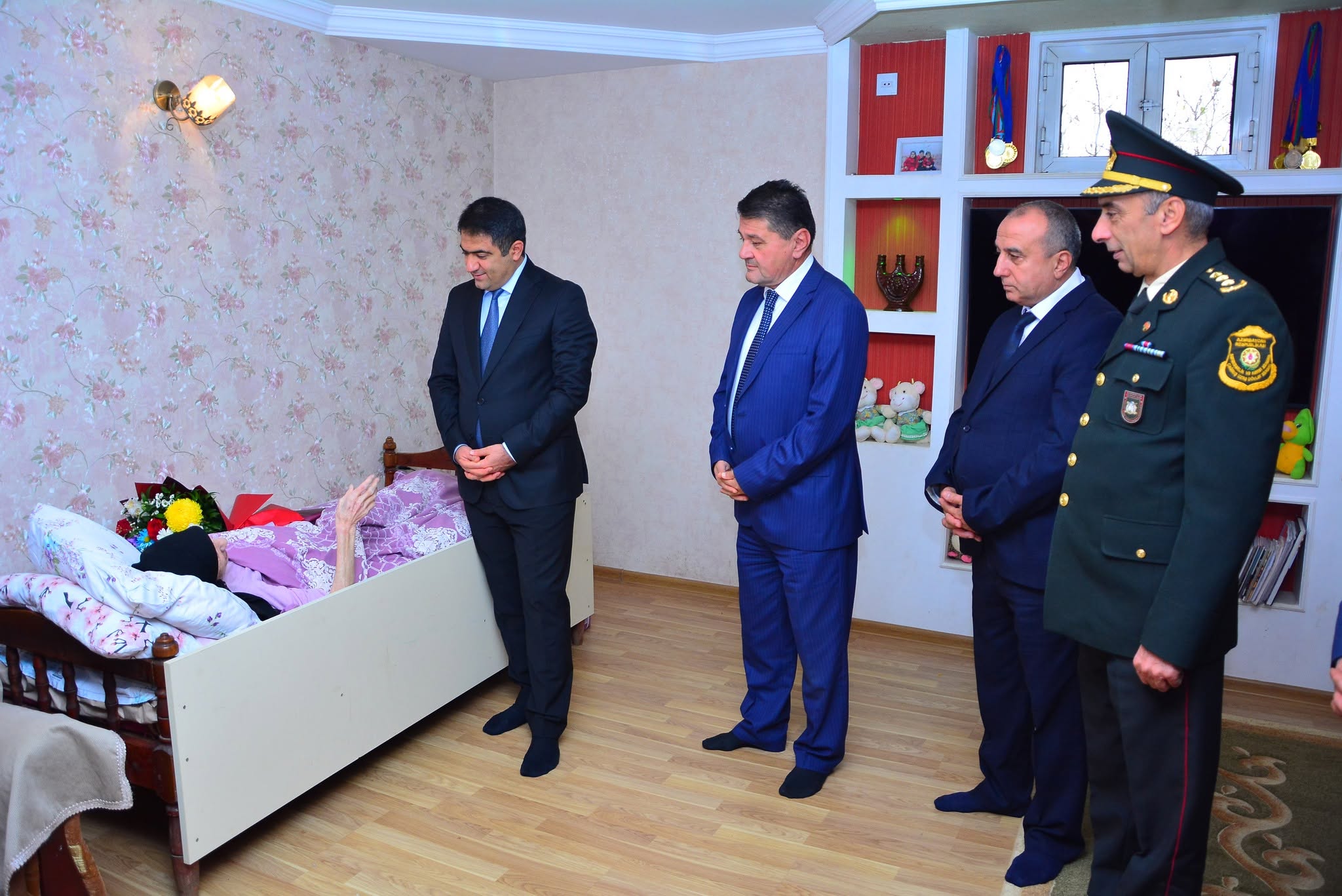 Ağstafada şəhid anası ziyarət olundu - FOTOLAR 3 Agstafa ziyaret 27.10 2