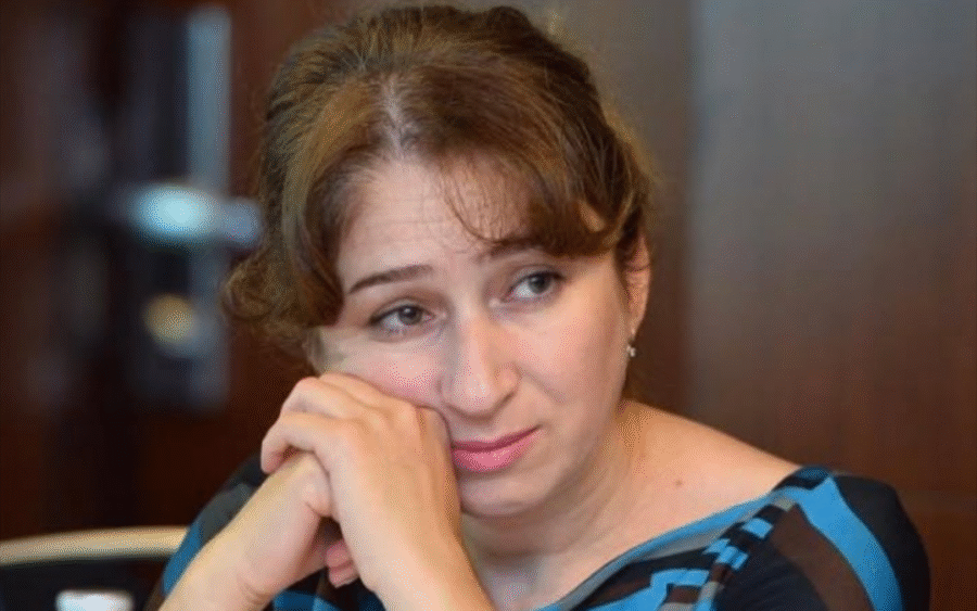 Aynur elgunes 121 900x563 2