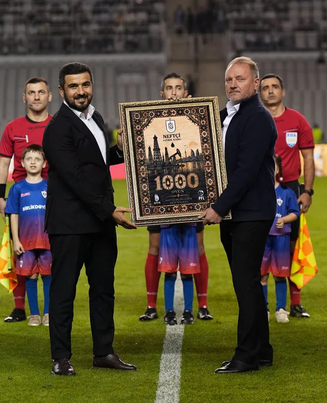 PFL-dən "Qarabağ" və "Neftçi"yə xüsusi hədiyyə - Foto 3