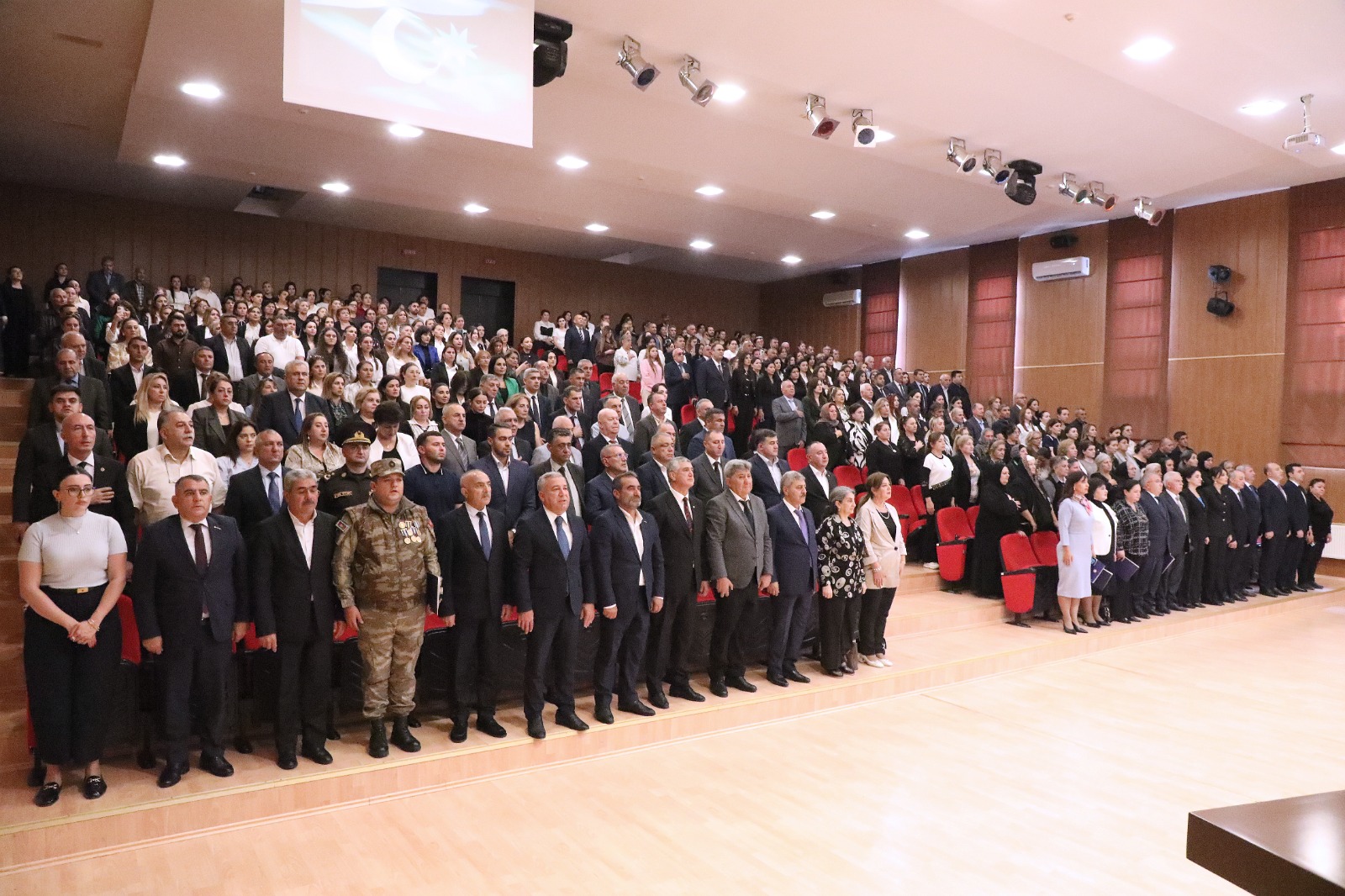 Suraxanıda YAP-ın VIII Qurultayından irəli gələn vəzifələr müzakirə olundu - FOTOLAR 5 WhatsApp Image 2026 10 16 at 10.18.15 1