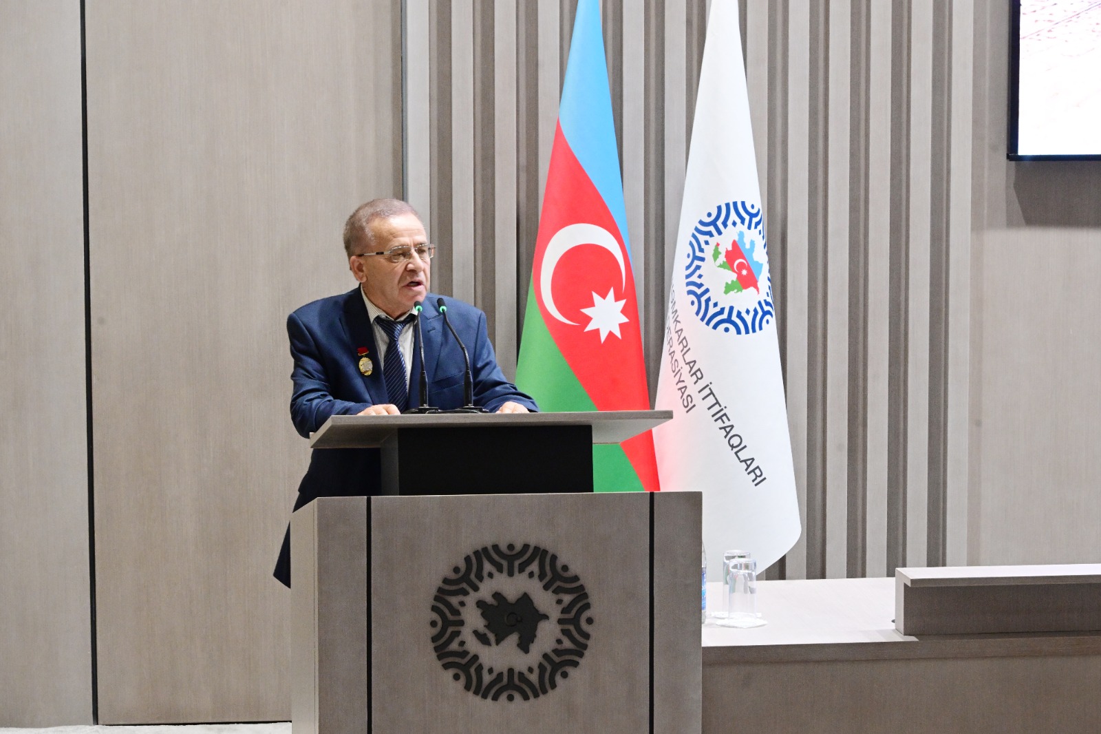 Azərbaycan həmkarlar ittifaqlarının yaradılmasının 121-ci ildönümü qeyd olundu - FOTOLAR 10 WhatsApp Image 2026 10 16 at 12.33.26 2