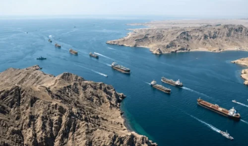 Hörmüzdə təhlükə: Tankerlərə hücumlar rekord həddə çatdı