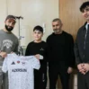 Qurbanov üçün “Qarabağ” mahnısını ifa etdi – VİDEO