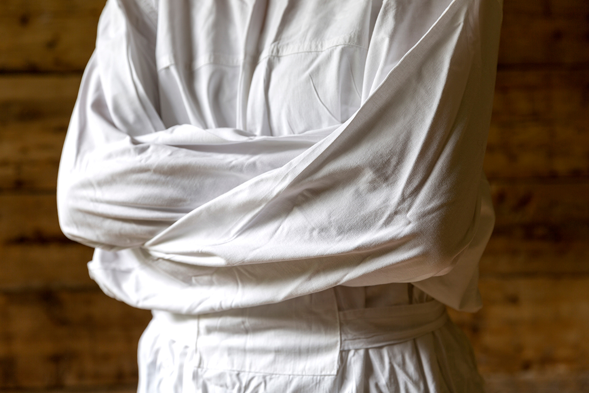 straitjacket MIN1