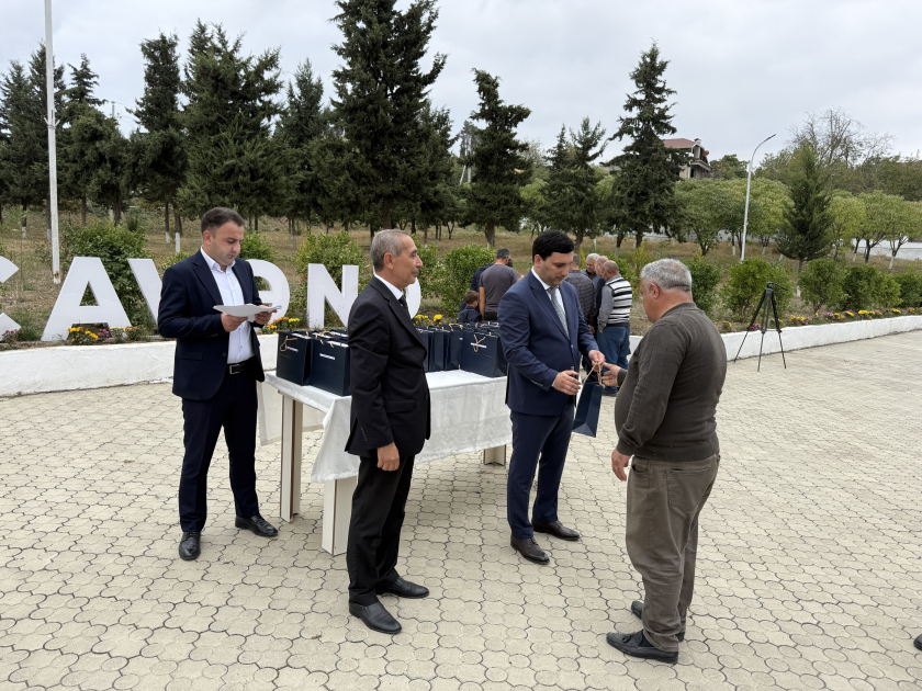 Xocavəndə və Ağdərəyə köç: açarlar təqdim olundu - FOTOLAR 3 xc 42